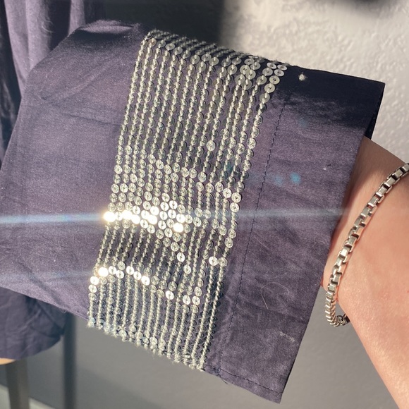 TORY BURCH - l/s dark blue tunic: silver sequins on neck & cuffs, hip slits - 8 - Picture 9 of 16
